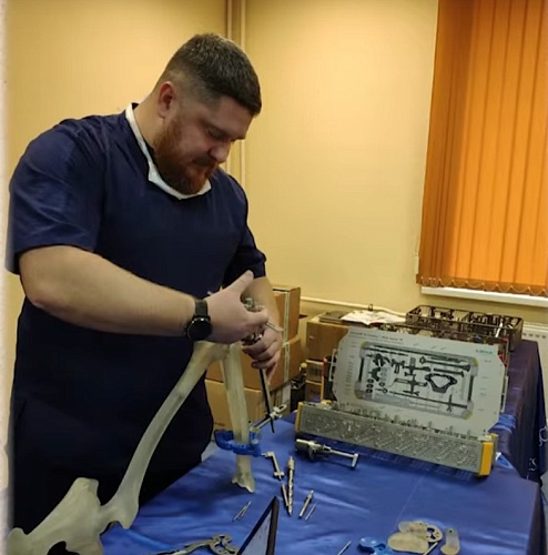 Дмитрий Котуха — смелый луганский врач