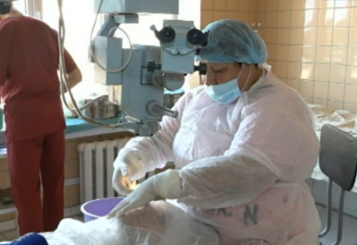 Спасти зрение пациента — с такой задачей регулярно сталкиваются врачи-офтальмологи